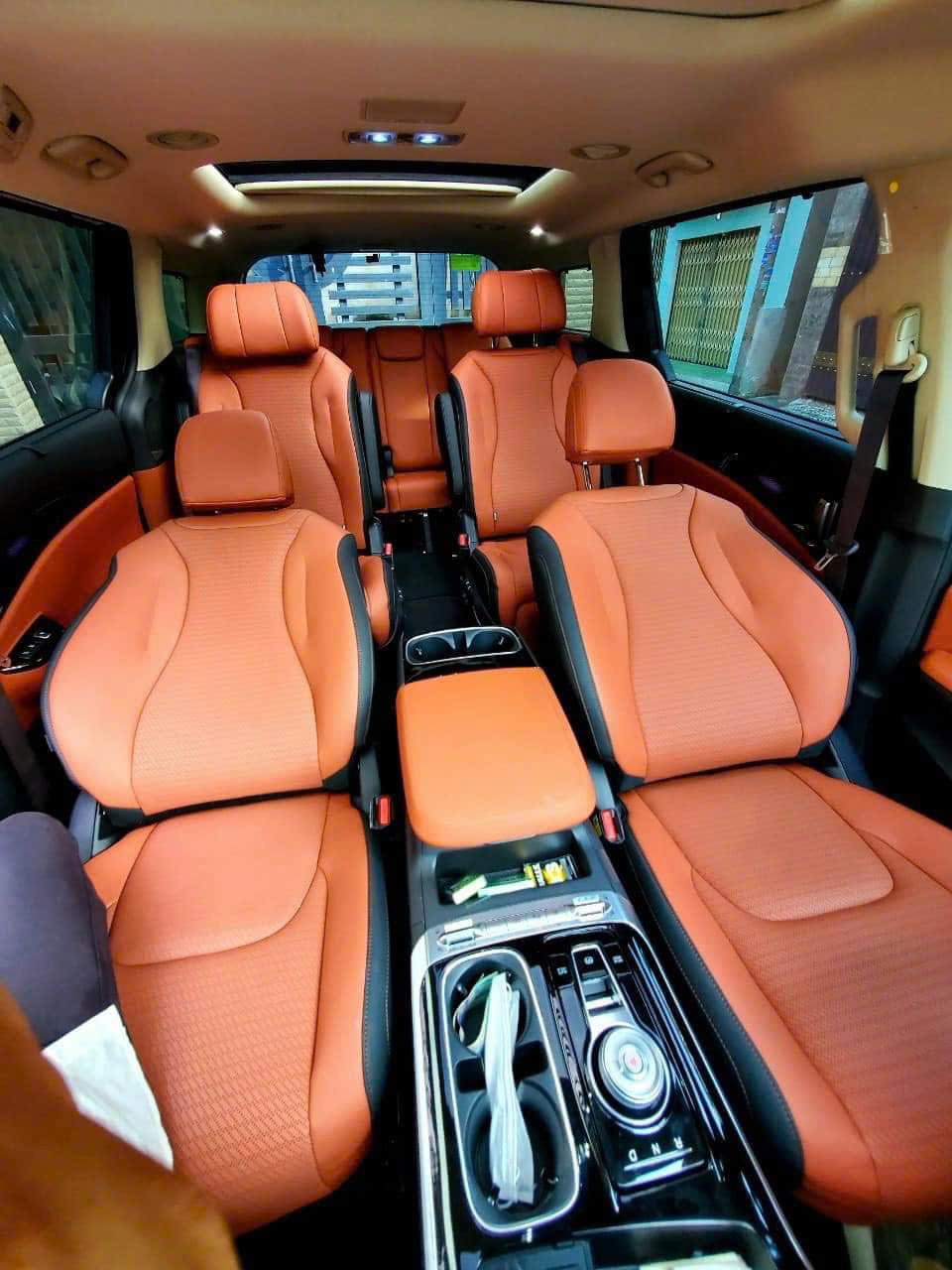 Ford Transit 16 chỗ 3